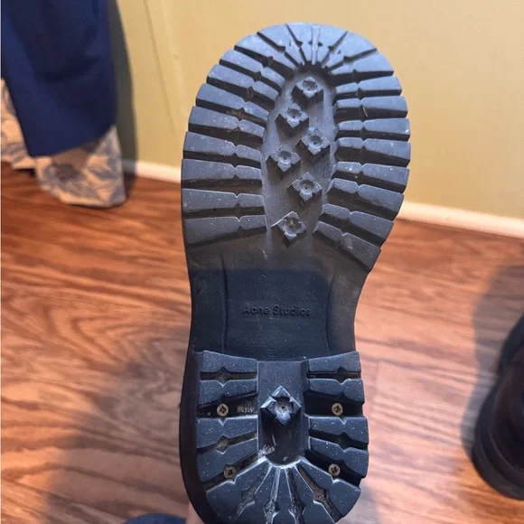 Acne Studios Chelsea Boots - Picture 5 of 6